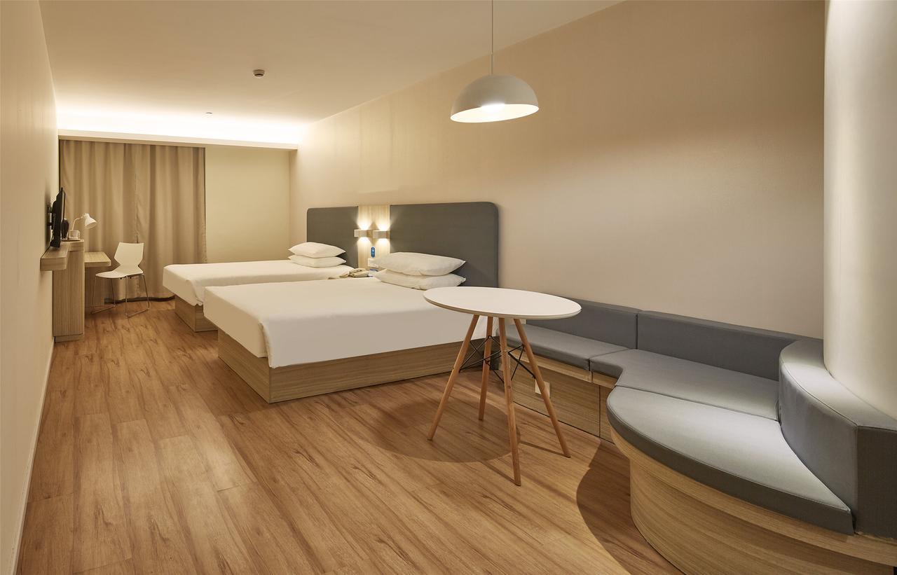 Hanting Express Shanghai Jiazhan Road מראה חיצוני תמונה