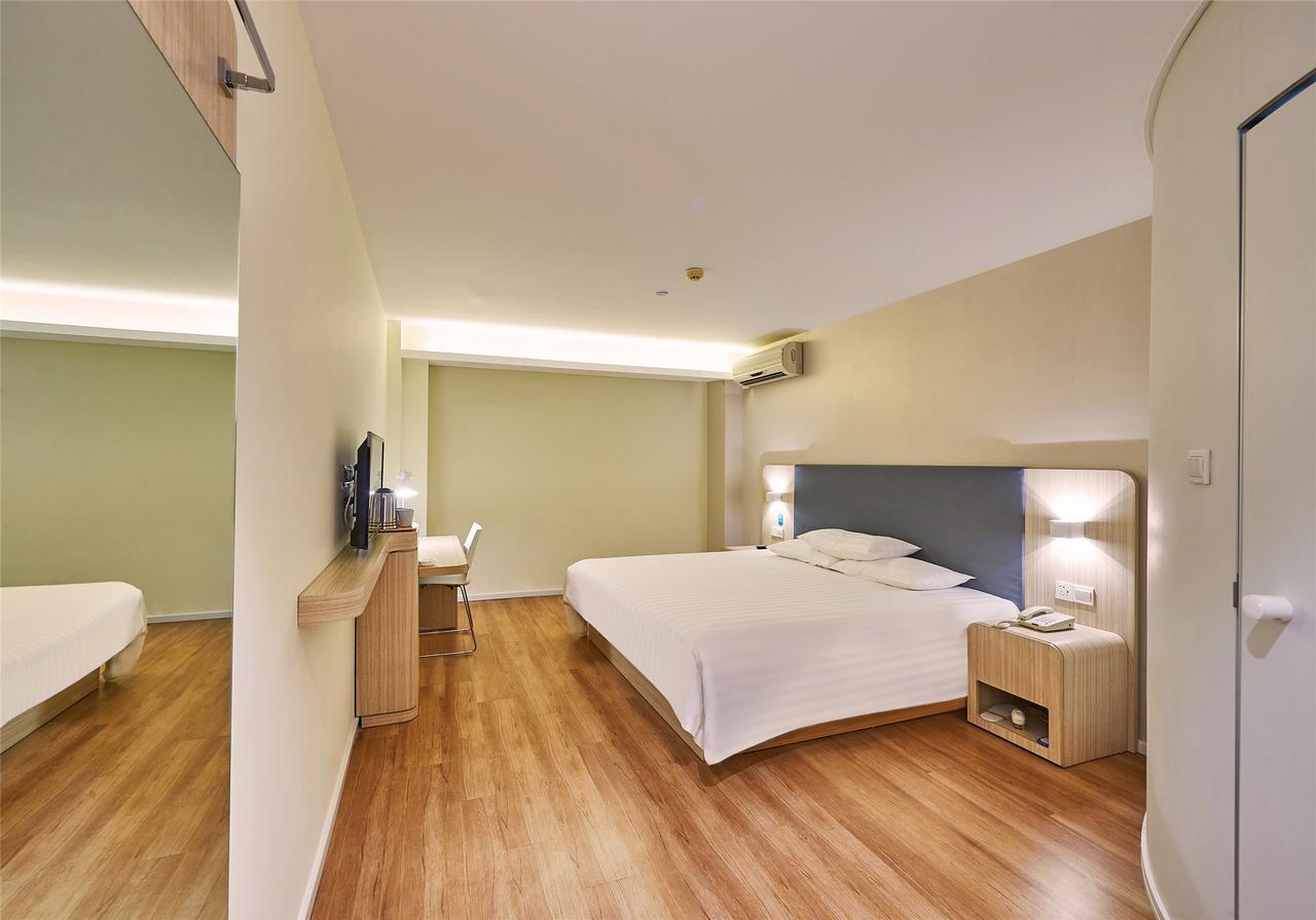 Hanting Express Shanghai Jiazhan Road מראה חיצוני תמונה